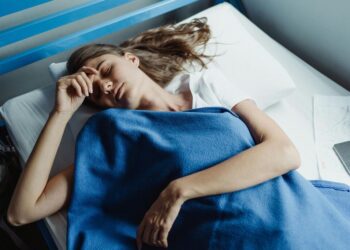 Sono agitado: como escolher o melhor travesseiro para dormir?